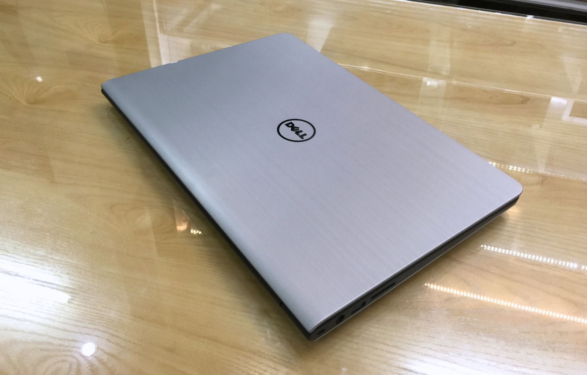 Laptop Dell Inspiron N5547-3.jpg